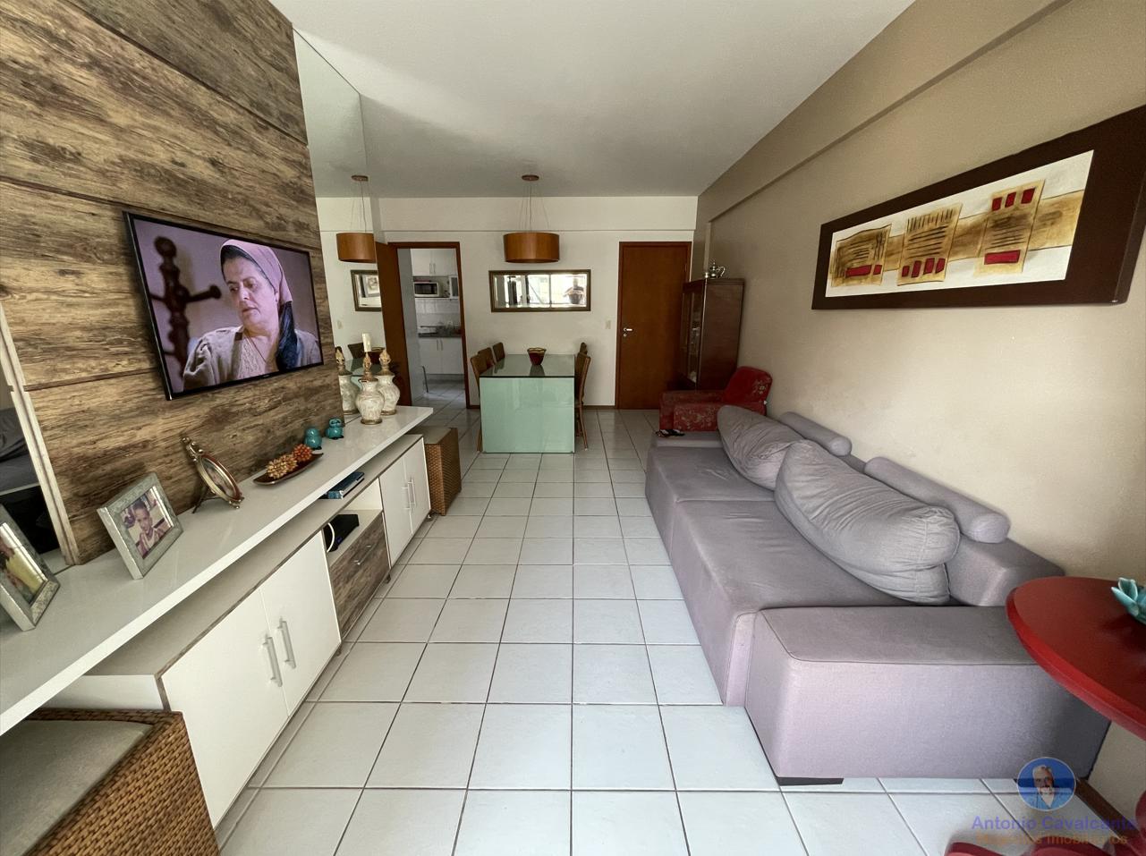 Apartamento à venda com 3 quartos, 93m² - Foto 2
