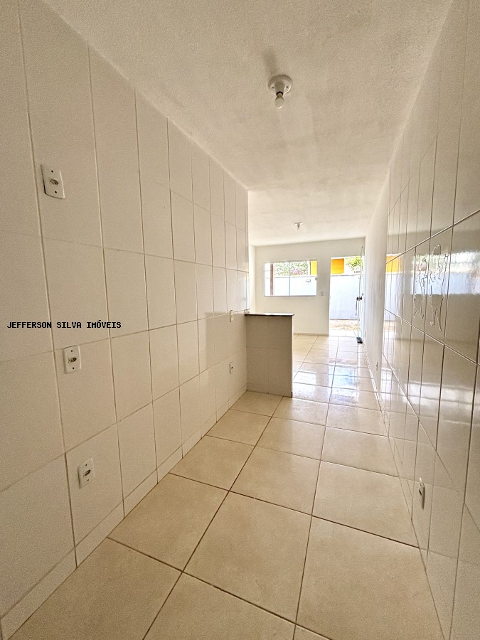 Casa à venda com 2 quartos, 56m² - Foto 7