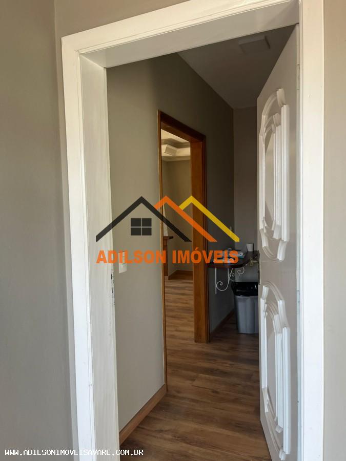Casa à venda com 3 quartos, 168m² - Foto 3