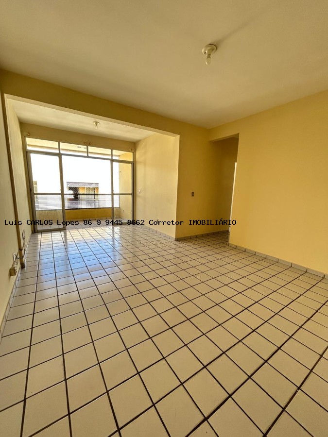 Apartamento à venda com 3 quartos, 91m² - Foto 1