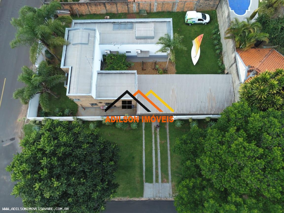 Casa à venda com 3 quartos, 138m² - Foto 11
