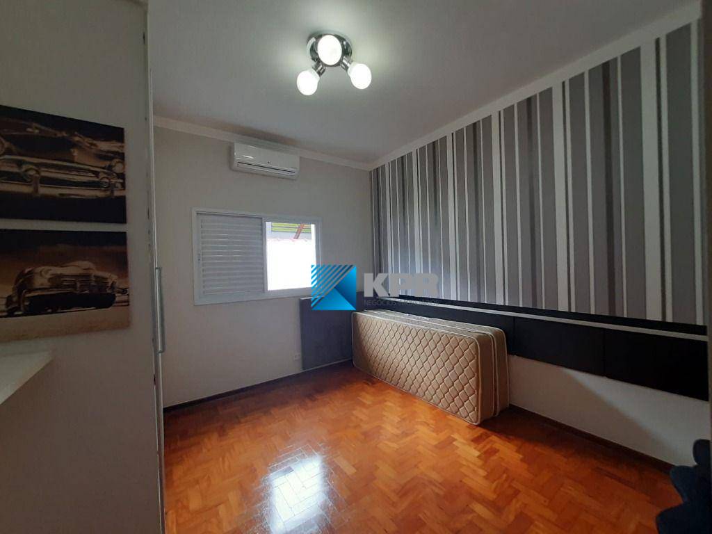 Casa à venda com 3 quartos, 224m² - Foto 23