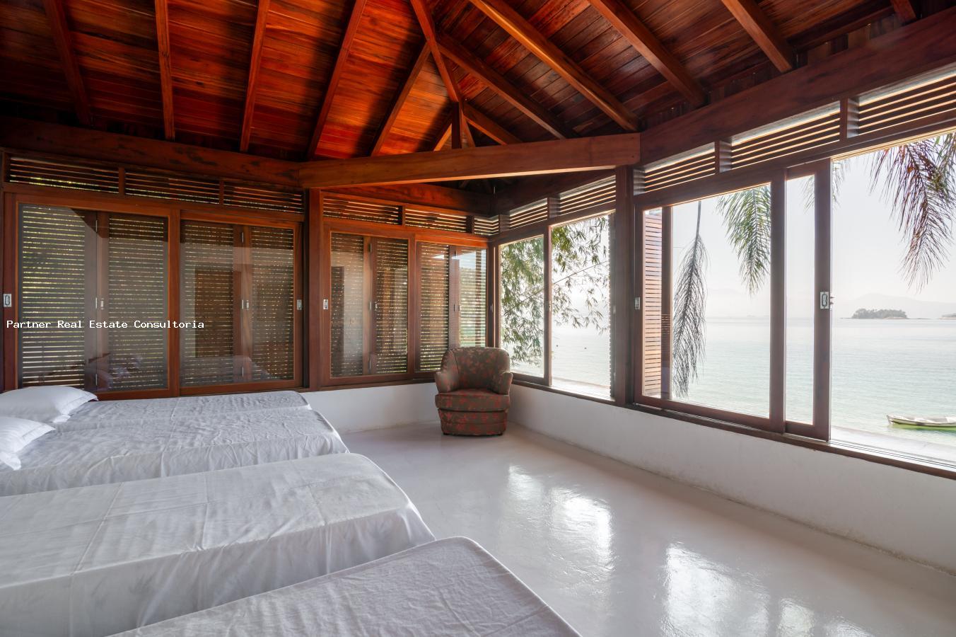 Casa à venda com 12 quartos, 33000m² - Foto 29