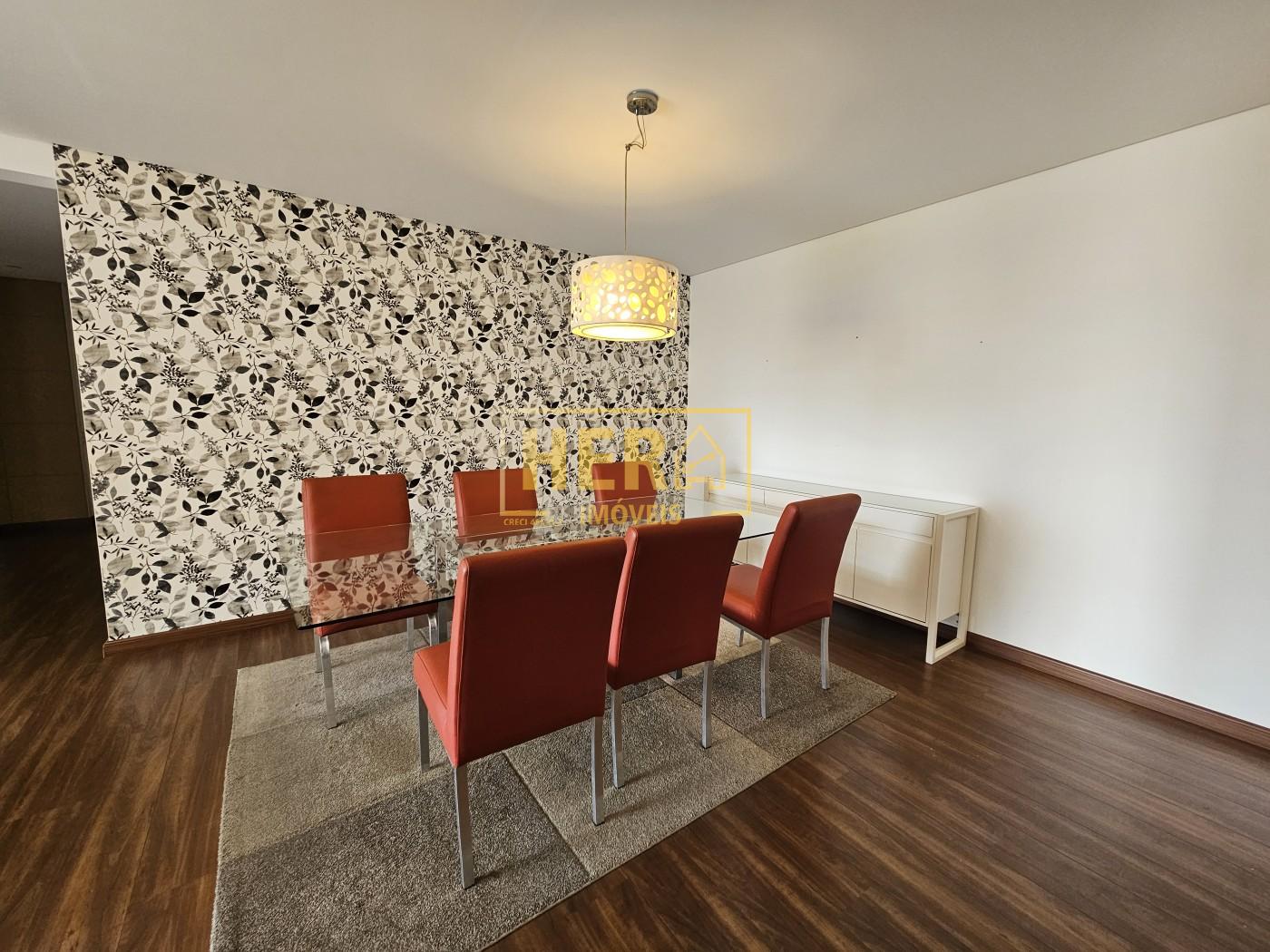 Apartamento à venda com 3 quartos, 119m² - Foto 2