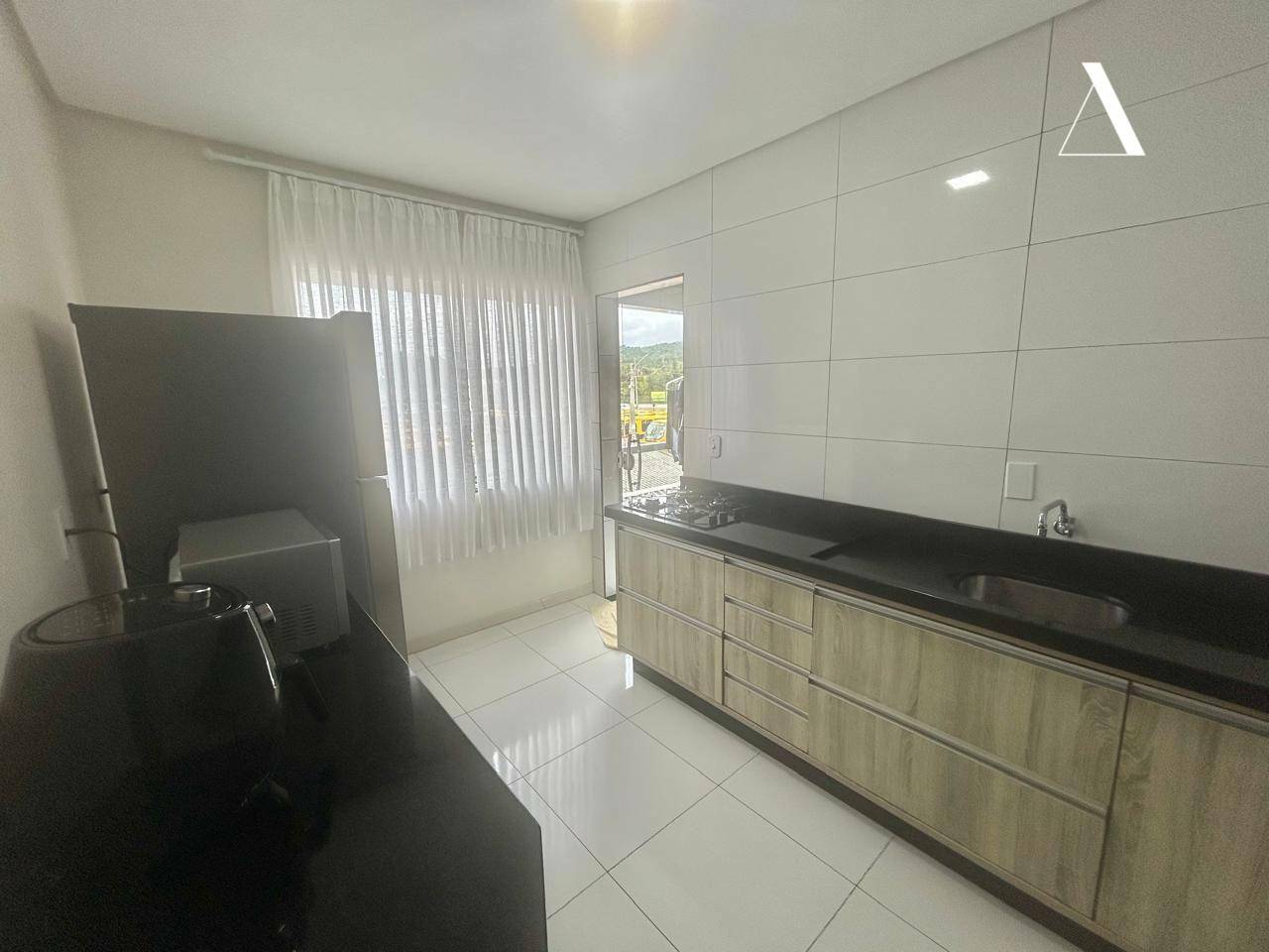 Casa à venda com 3 quartos, 234m² - Foto 8