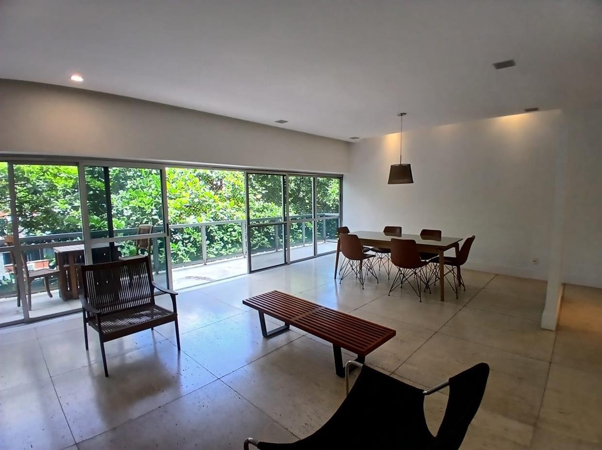 Apartamento à venda com 4 quartos, 194m² - Foto 4