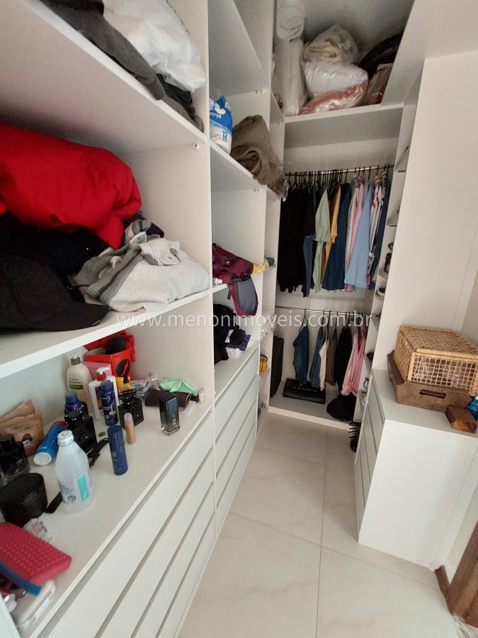 Casa à venda com 2 quartos, 500m² - Foto 10