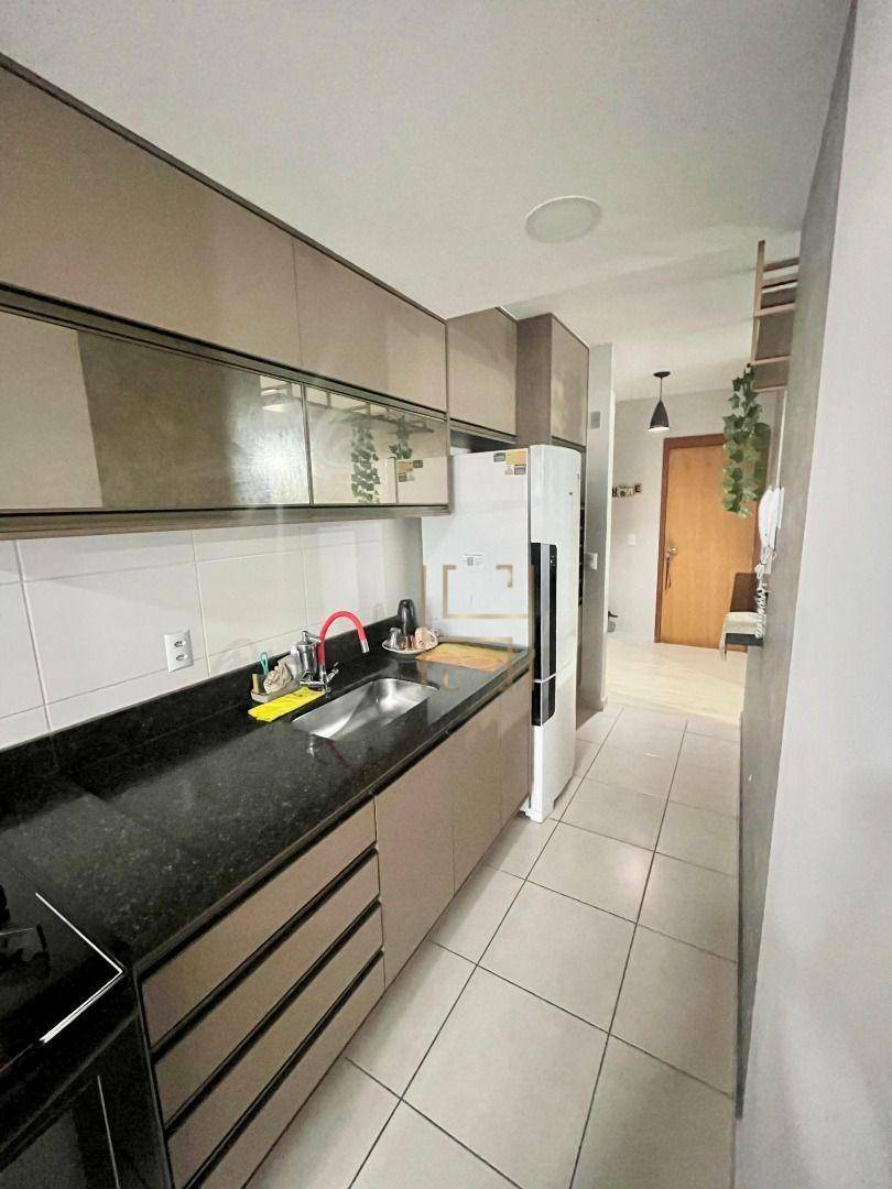 Apartamento à venda com 3 quartos, 1m² - Foto 10