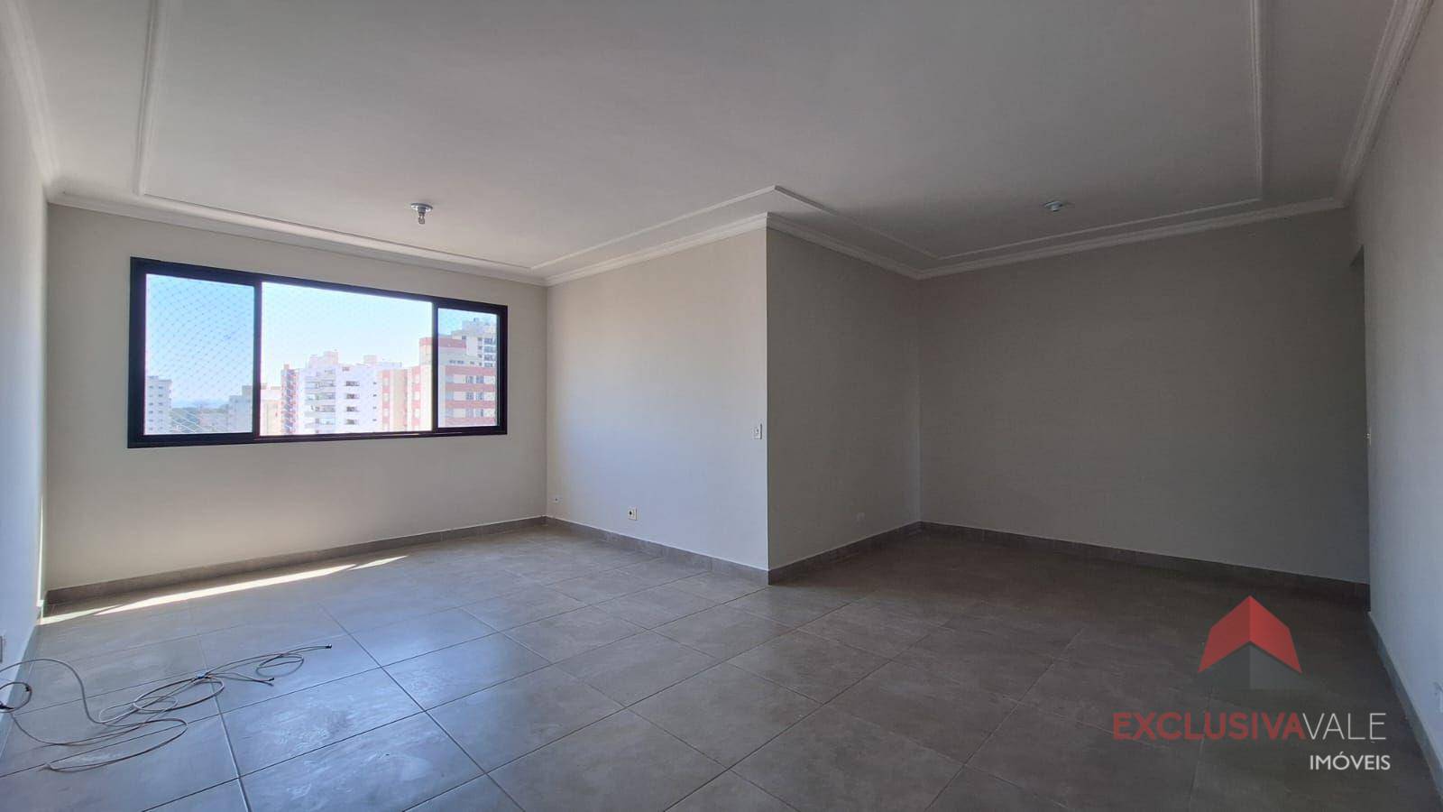 Apartamento à venda com 4 quartos, 144m² - Foto 3