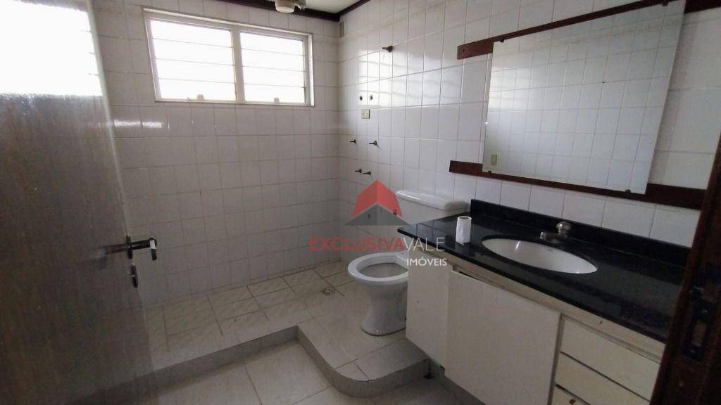 Casa à venda e aluguel com 5 quartos, 282m² - Foto 11