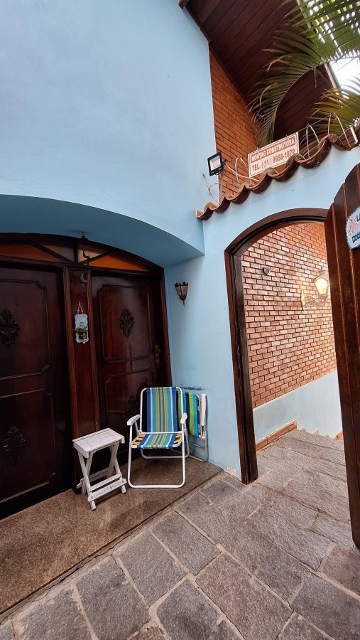 Casa à venda com 3 quartos, 166m² - Foto 9