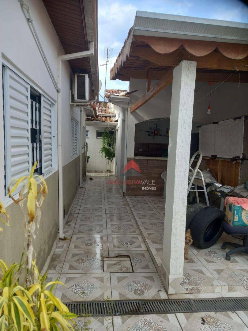 Casa à venda com 3 quartos, 203m² - Foto 21