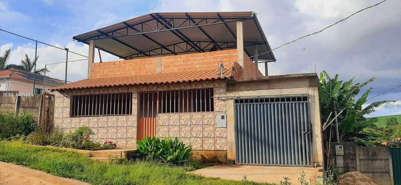 Chácara à venda com 2 quartos, 222m² - Foto 2