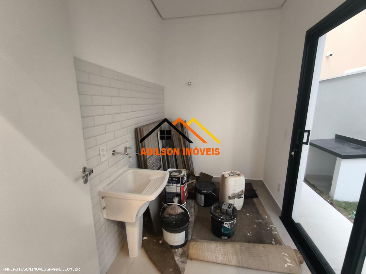 Casa à venda com 4 quartos, 286m² - Foto 28