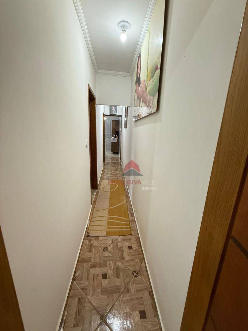 Casa à venda com 5 quartos, 203m² - Foto 44