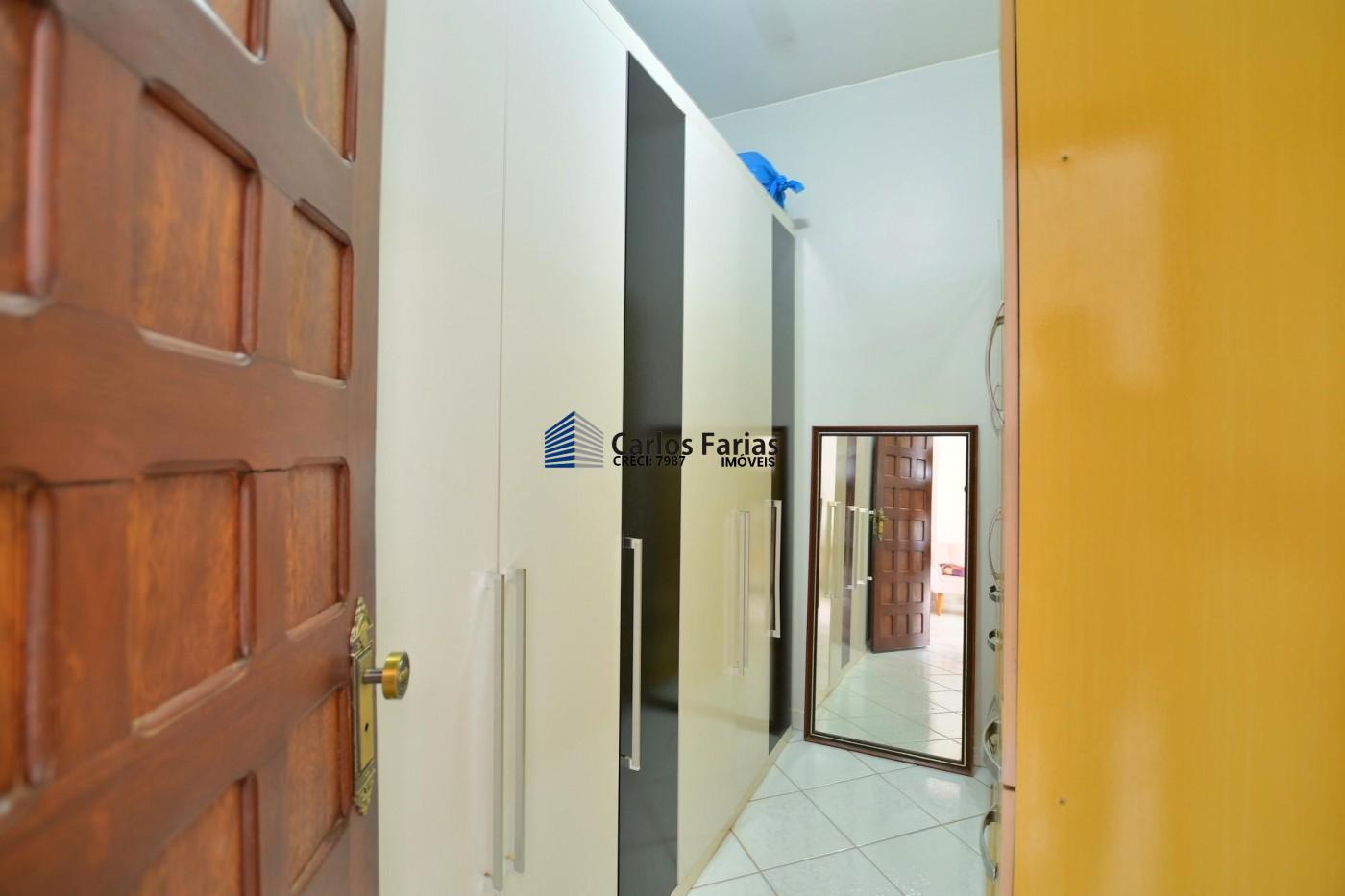 Casa de Condomínio à venda com 4 quartos, 360m² - Foto 33
