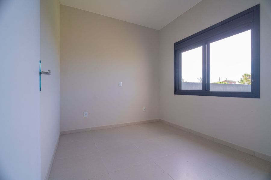 Casa à venda com 3 quartos, 107m² - Foto 7