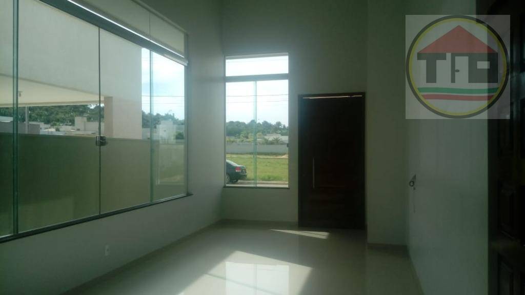 Casa de Condomínio à venda com 3 quartos, 164m² - Foto 3