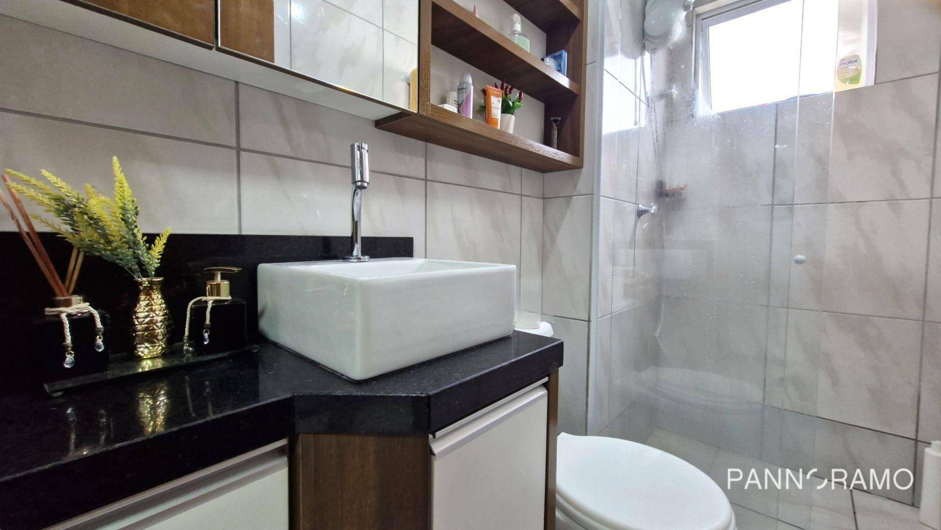 Apartamento para alugar com 2 quartos, 54m² - Foto 12