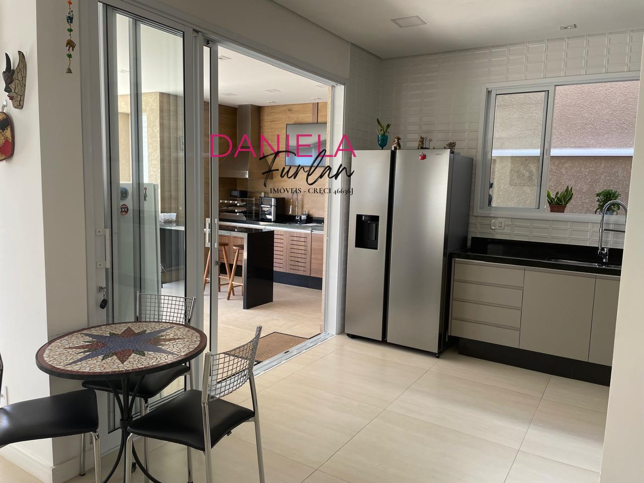 Casa de Condomínio à venda com 3 quartos, 252m² - Foto 12