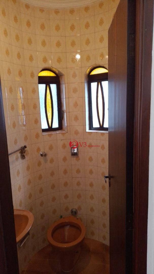 Sobrado para alugar com 3 quartos, 240m² - Foto 21