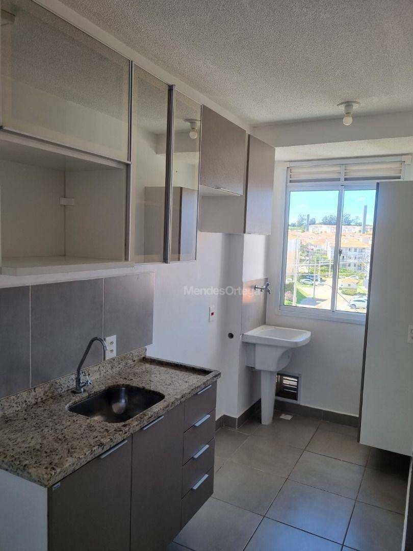 Apartamento para alugar com 2 quartos, 47m² - Foto 11