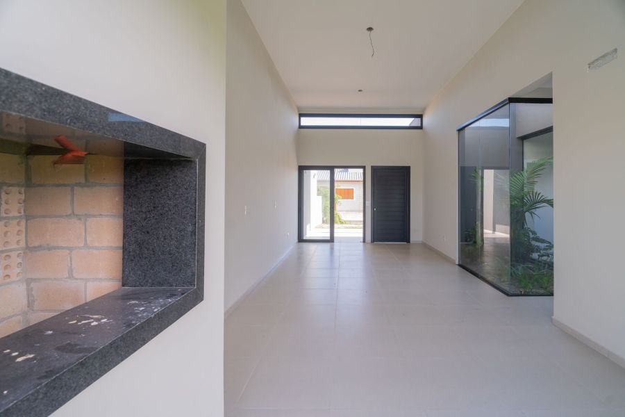 Casa à venda com 3 quartos, 107m² - Foto 9