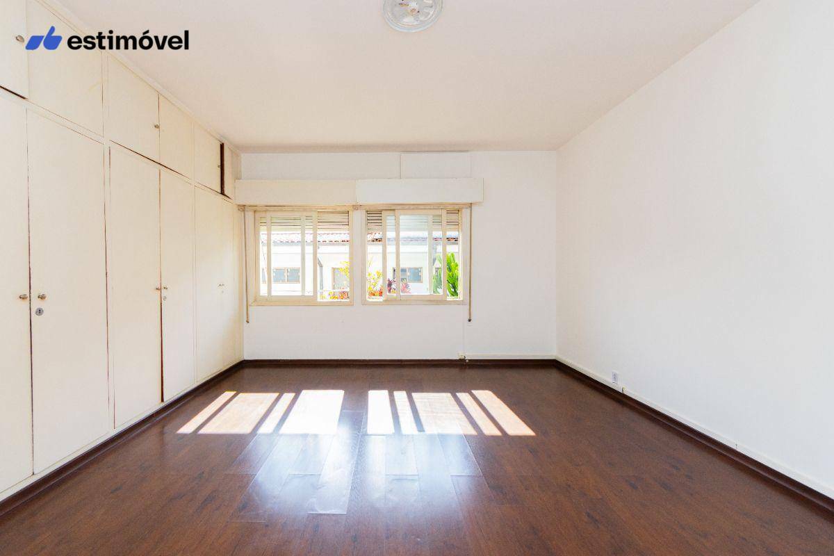 Casa à venda com 3 quartos, 384m² - Foto 12