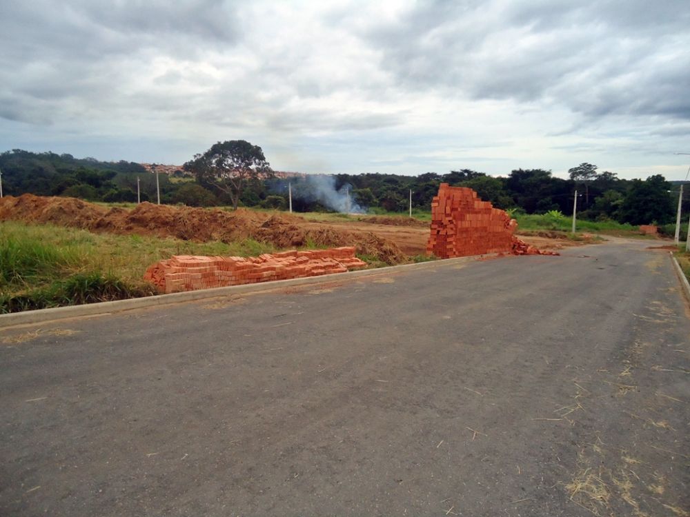 Terreno à venda, 360m² - Foto 2