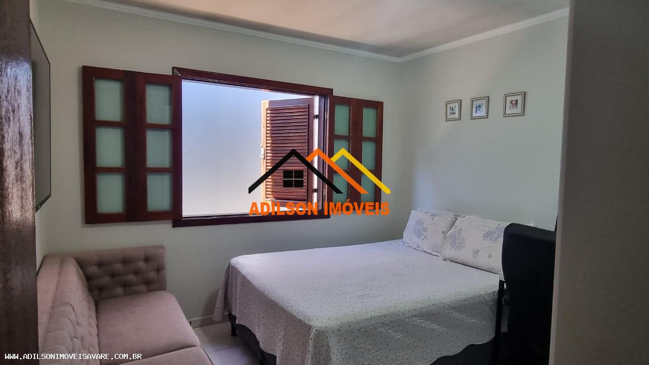 Casa à venda com 3 quartos, 150m² - Foto 8
