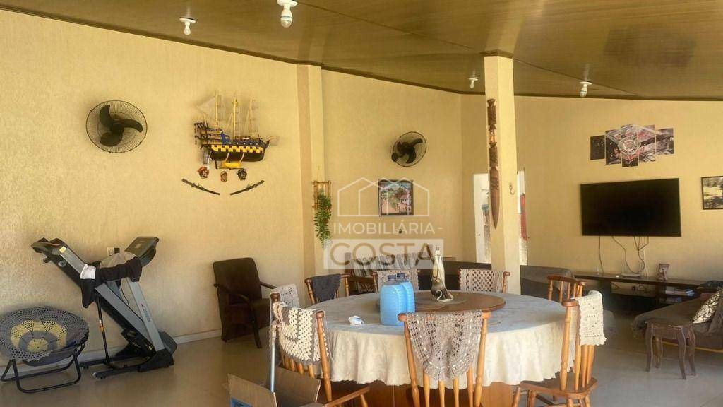 Chácara à venda com 6 quartos, 320m² - Foto 17