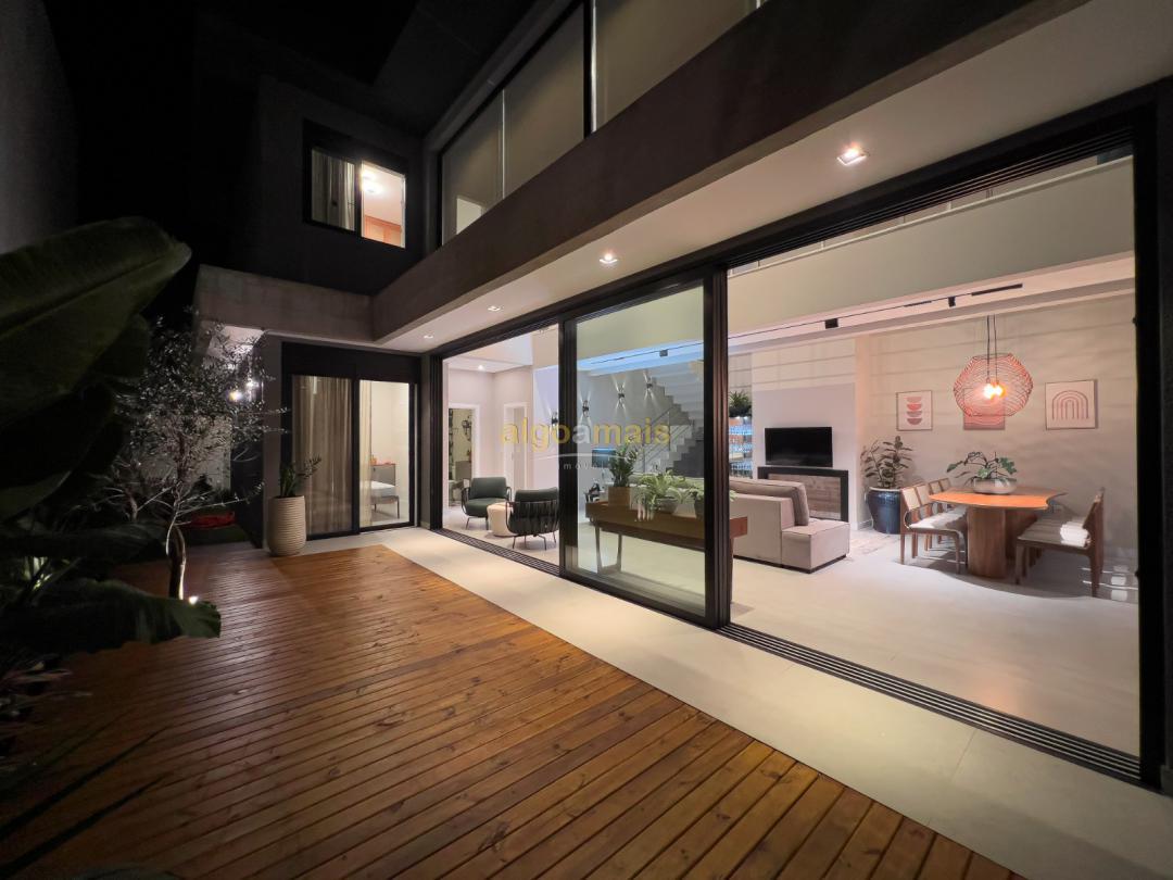 Casa de Condomínio à venda com 4 quartos, 205m² - Foto 30