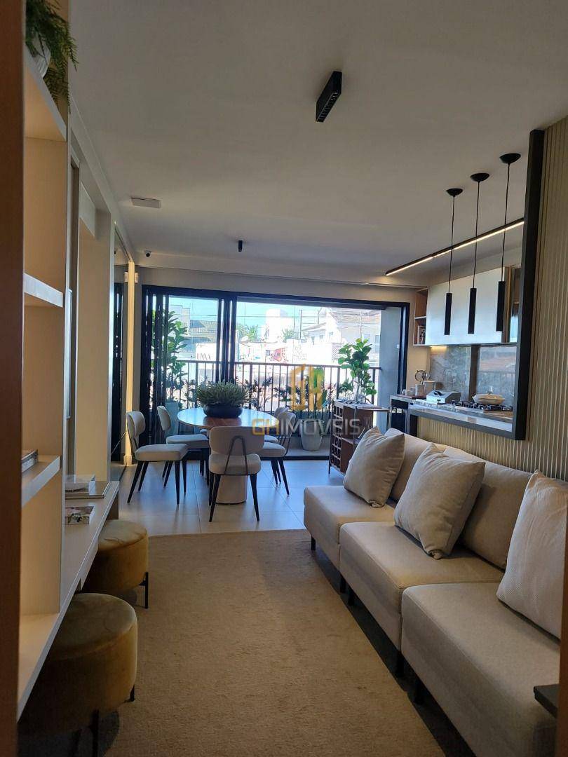 Apartamento à venda com 3 quartos, 80m² - Foto 1