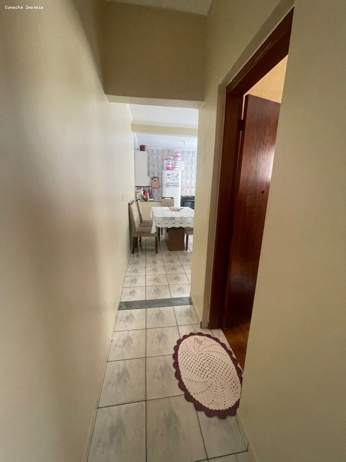 Casa à venda com 3 quartos, 150m² - Foto 9
