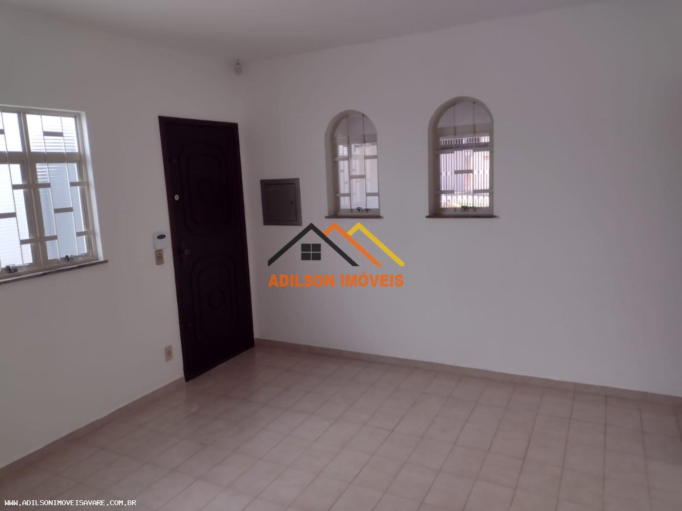 Casa para alugar com 5 quartos, 300m² - Foto 5