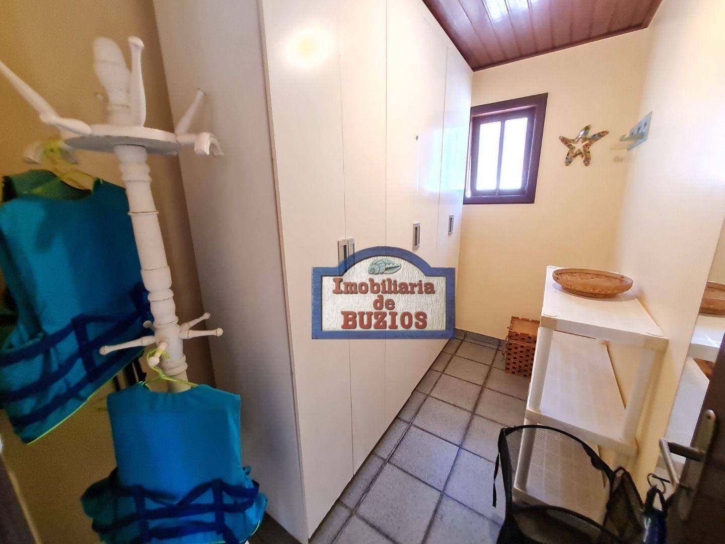 Casa de Condomínio para alugar com 4 quartos, 150m² - Foto 39
