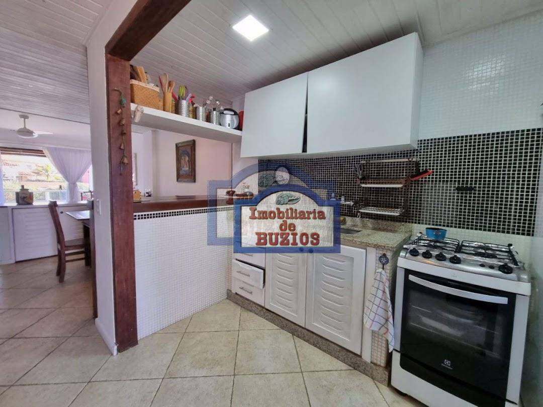 Casa à venda com 2 quartos, 100m² - Foto 20