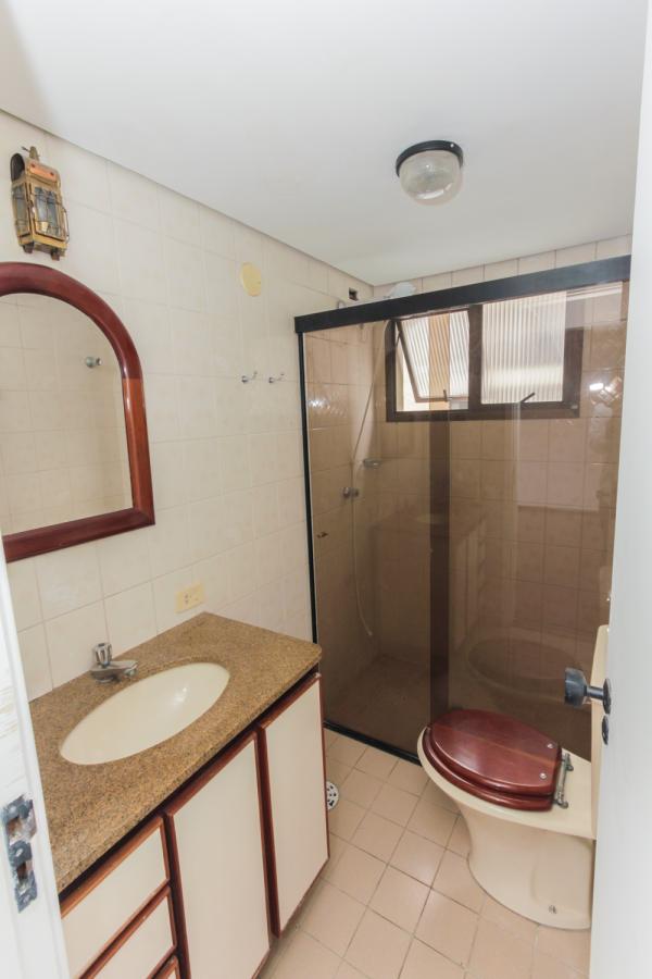Apartamento para alugar com 2 quartos, 65m² - Foto 12