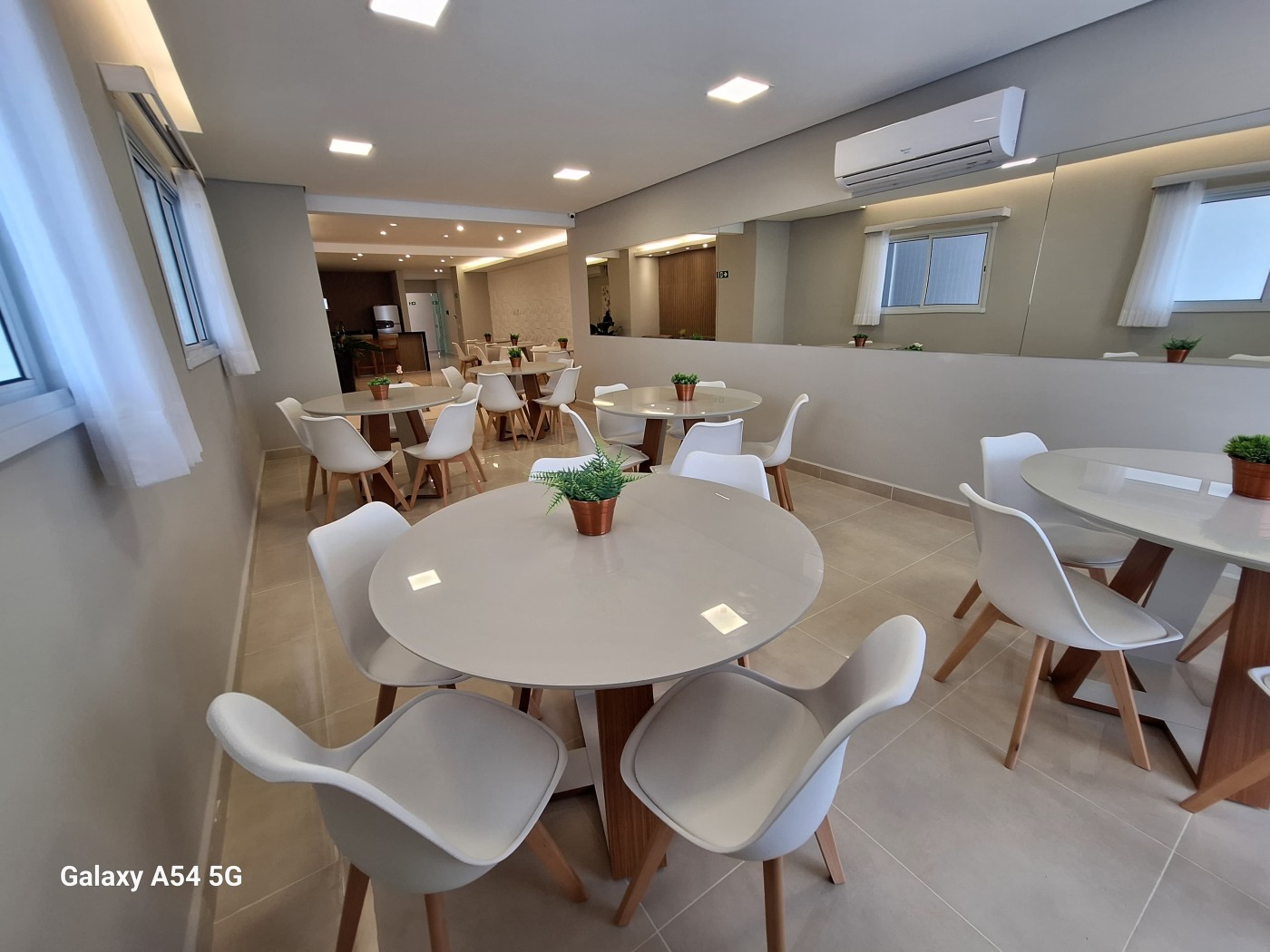 Apartamento para alugar com 3 quartos, 92m² - Foto 25