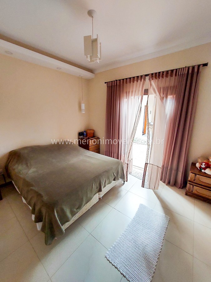 Casa à venda com 2 quartos, 500m² - Foto 9