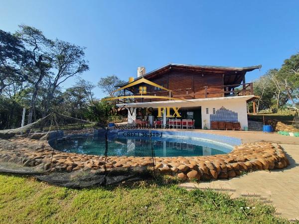 Chácara à venda com 6 quartos, 350m² - Foto 2