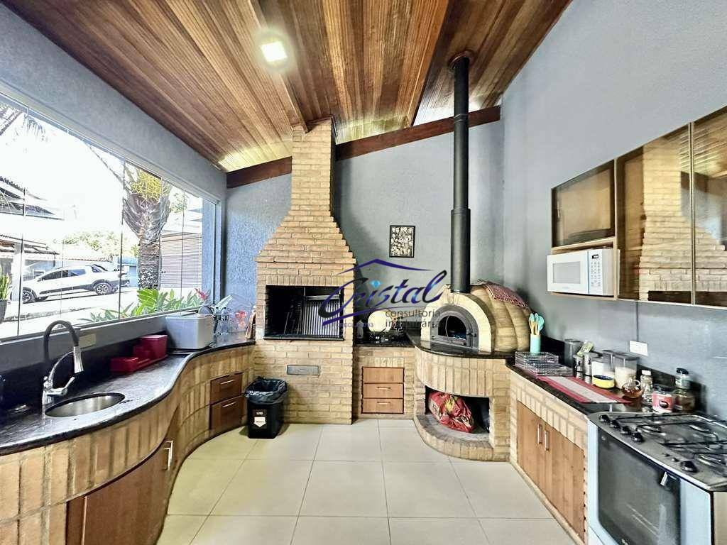 Casa de Condomínio à venda com 4 quartos, 711m² - Foto 46