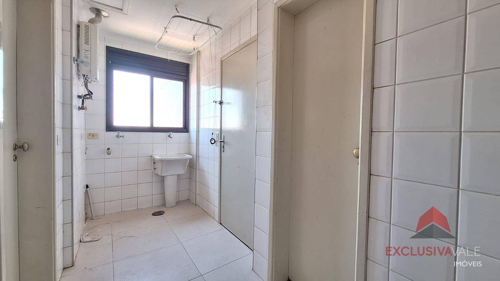 Apartamento à venda com 4 quartos, 144m² - Foto 6