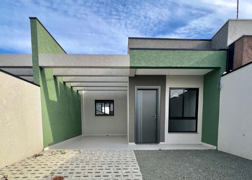 Casa à venda com 3 quartos, 89m² - Foto 1