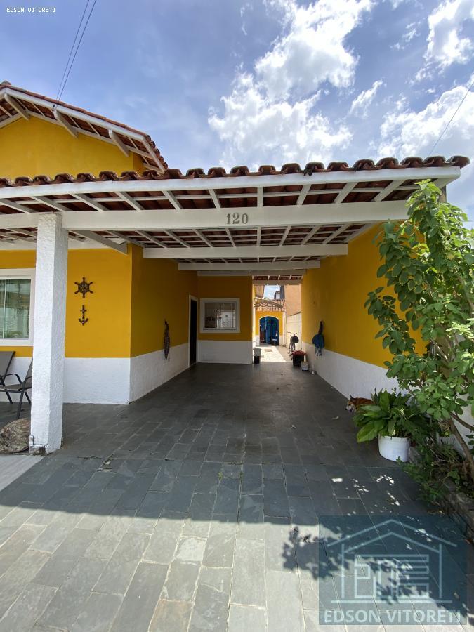 Casa para alugar com 3 quartos, 200m² - Foto 42