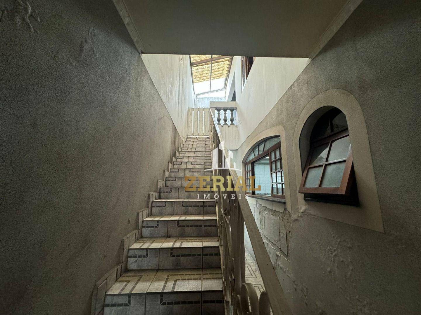 Sobrado à venda com 3 quartos, 381m² - Foto 17
