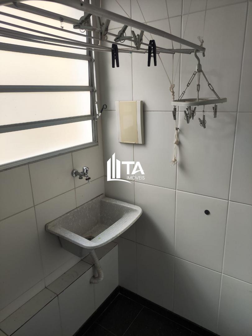 Apartamento para alugar com 2 quartos, 70m² - Foto 4