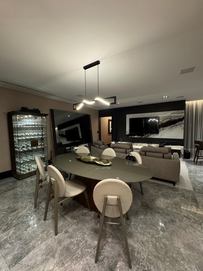 Apartamento à venda com 3 quartos, 147m² - Foto 3