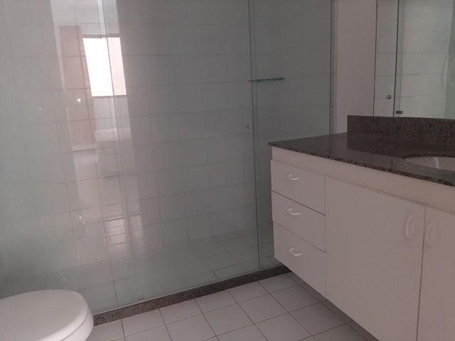 Apartamento para alugar com 2 quartos, 90m² - Foto 9