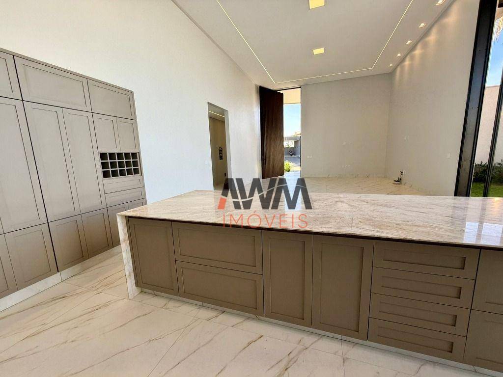Casa de Condomínio à venda com 4 quartos, 356m² - Foto 9